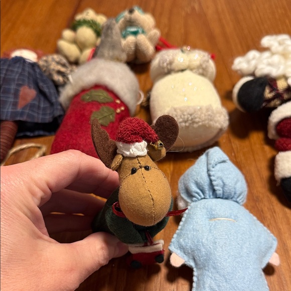 Holiday Stuffed Animal Collection - Picture 9 of 10